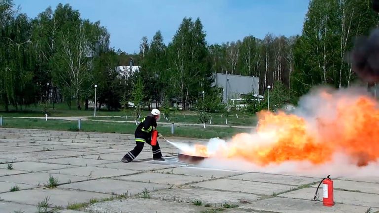 Огнетушитель ОП-5 (АВСЕ): виды, характеристики, устройство