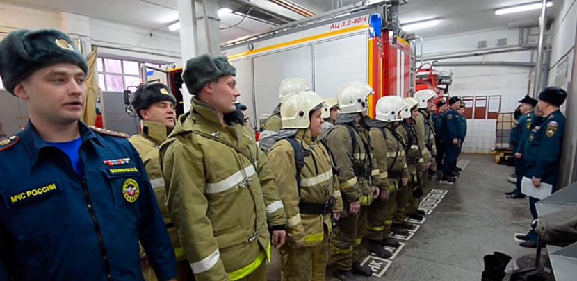 При выезде караула к месту вызова диспетчер передает начальнику караула план тушения пожара