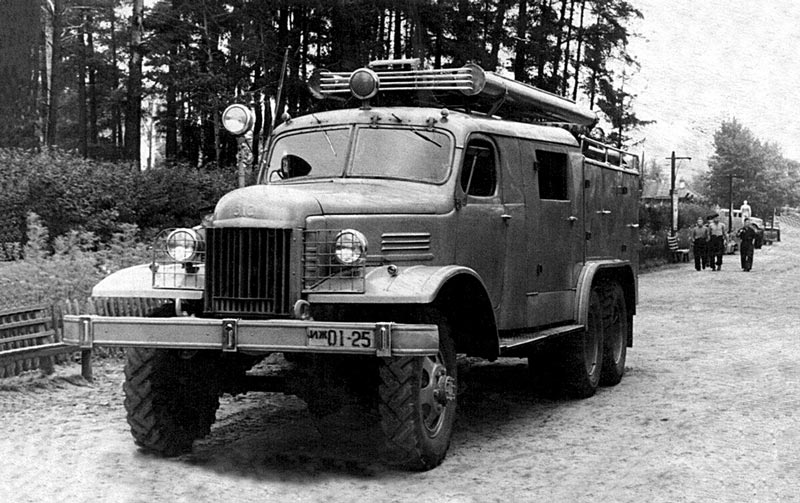 Пожарный аэродромный автомобиль ПМЗ-15