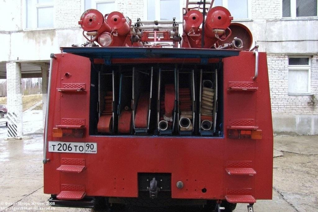 Укладка пожарных рукавов диаметром 77 мм гармошкой